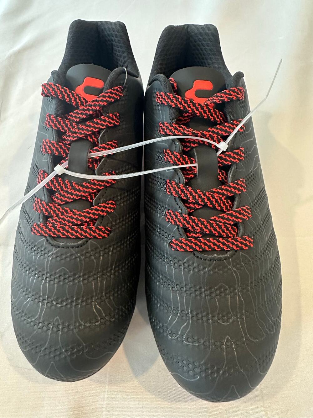 CHARLY soccer cleats black with red accent size 8.5 men’s